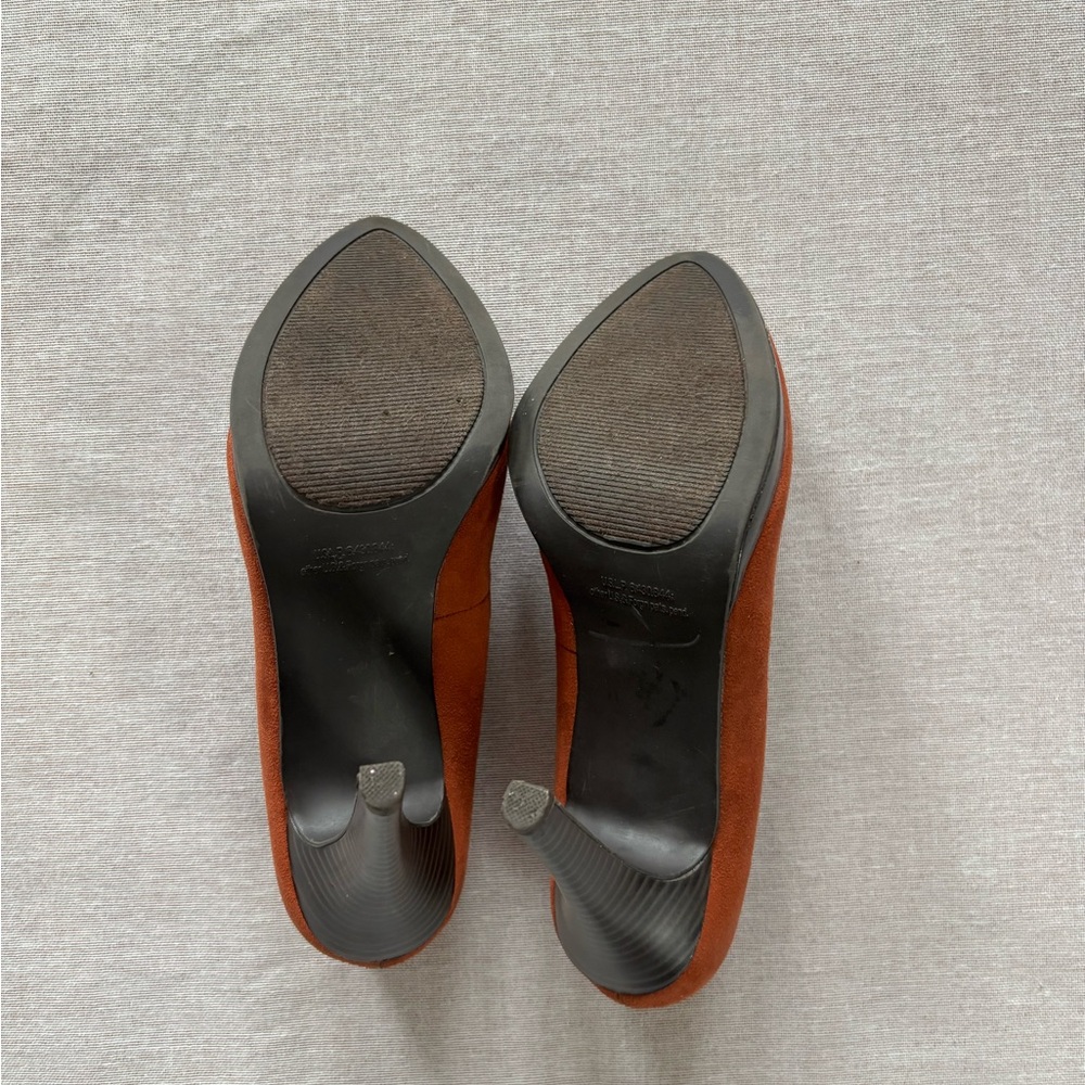 Apt. 9 vintage rust orange work academia heels. - Picture 9 of 9